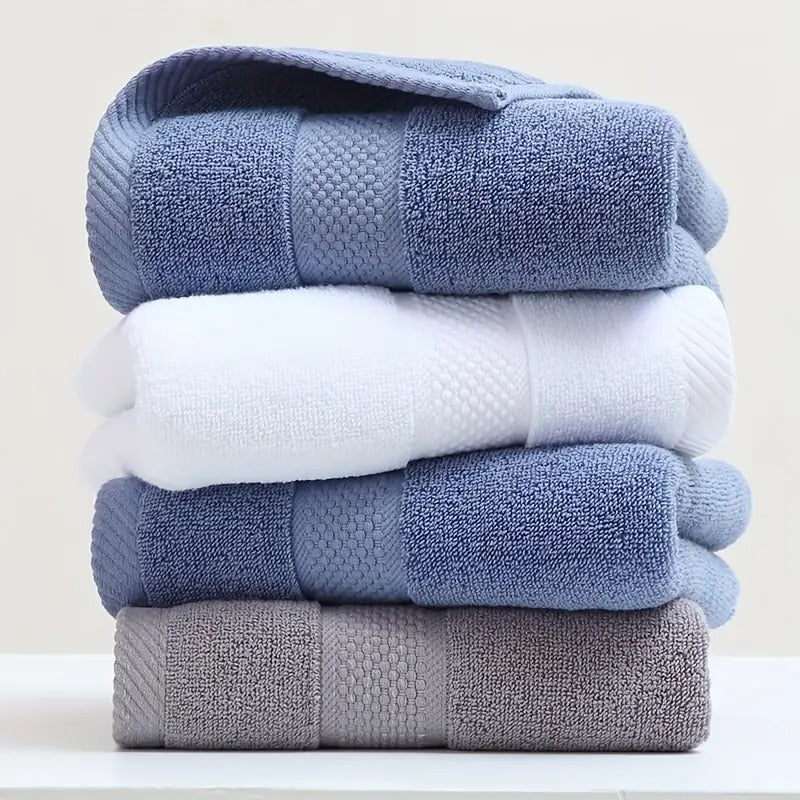 VelvaGlide™️ Silky-Soft Cotton Towel
