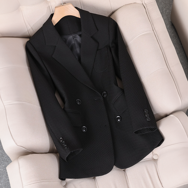 L'ARANTIQUE ELEGANT BLAZER BY VITTORIA VELURE™