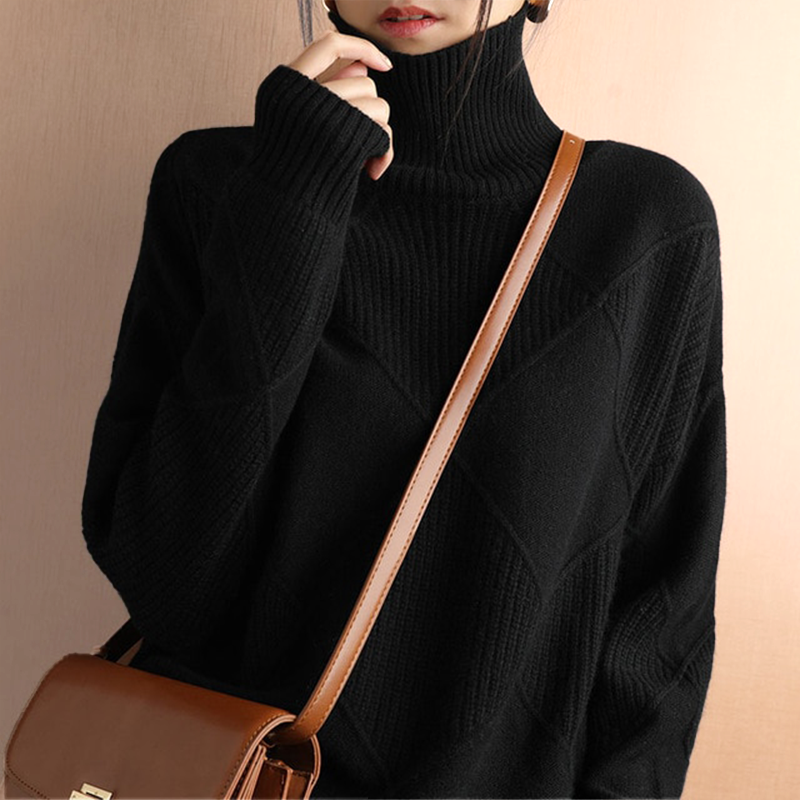 Amelie Chunky Knit Roll Turtleneck