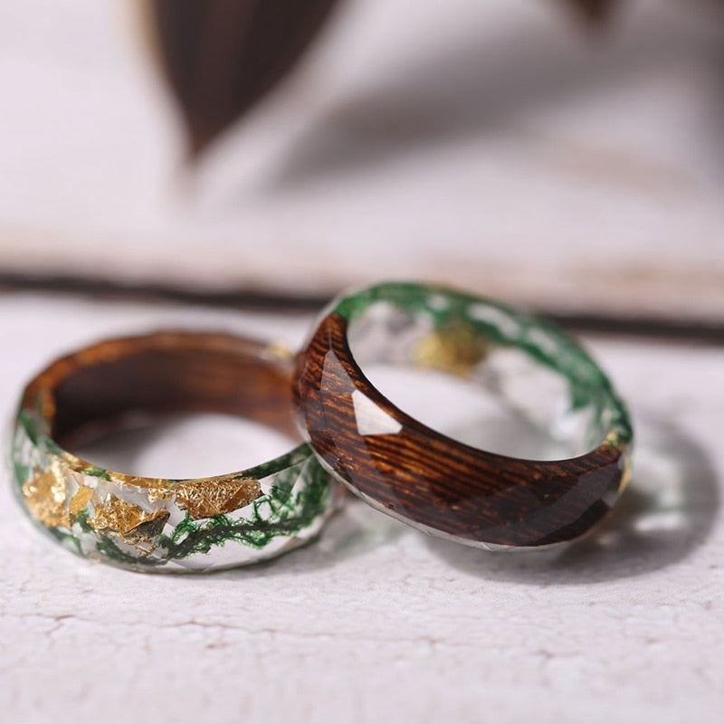 Emilia-Calou Wooden Orchidea Ring