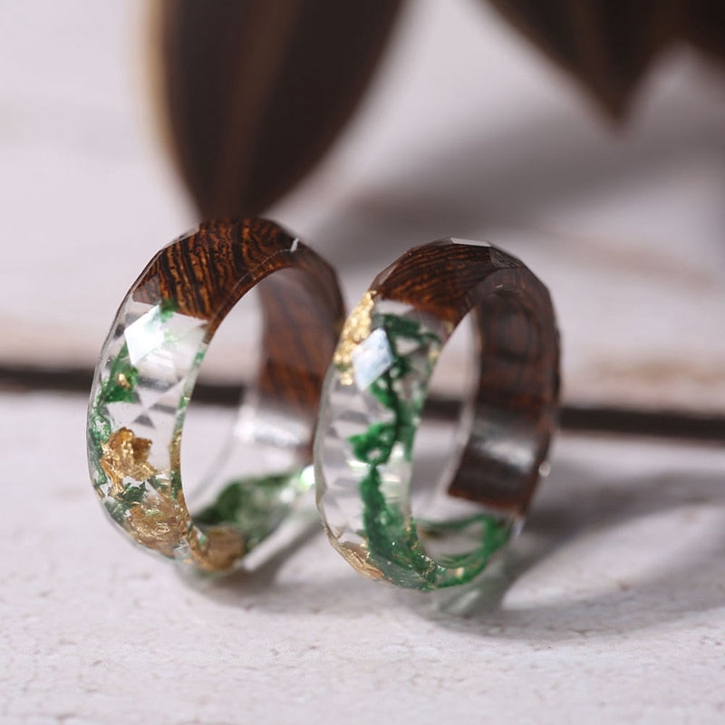 Emilia-Calou Wooden Orchidea Ring