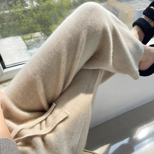 VELOURA™ CASHMERE KNIT SWEATPANTS