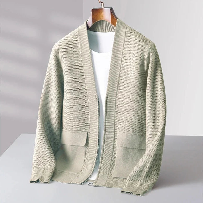 VICTOR-DOÎR PREMIUM VIRGIN WOOL CARDIGAN