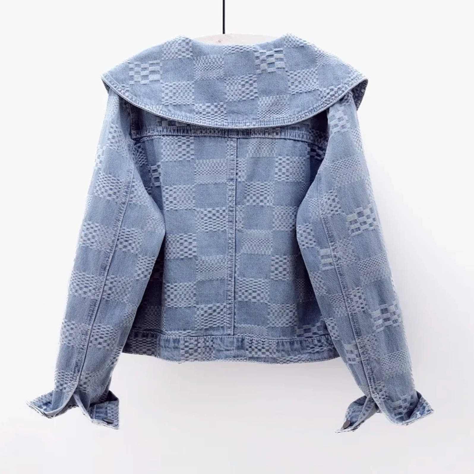 CALIENNE WIDE COLLAR DENIM JACKET