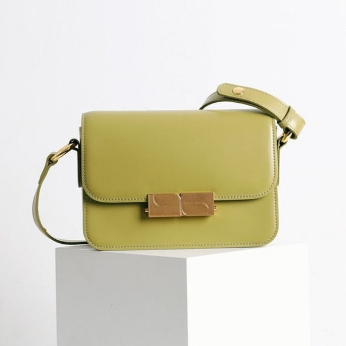 Izy Lynden Classic Crossbody Bag