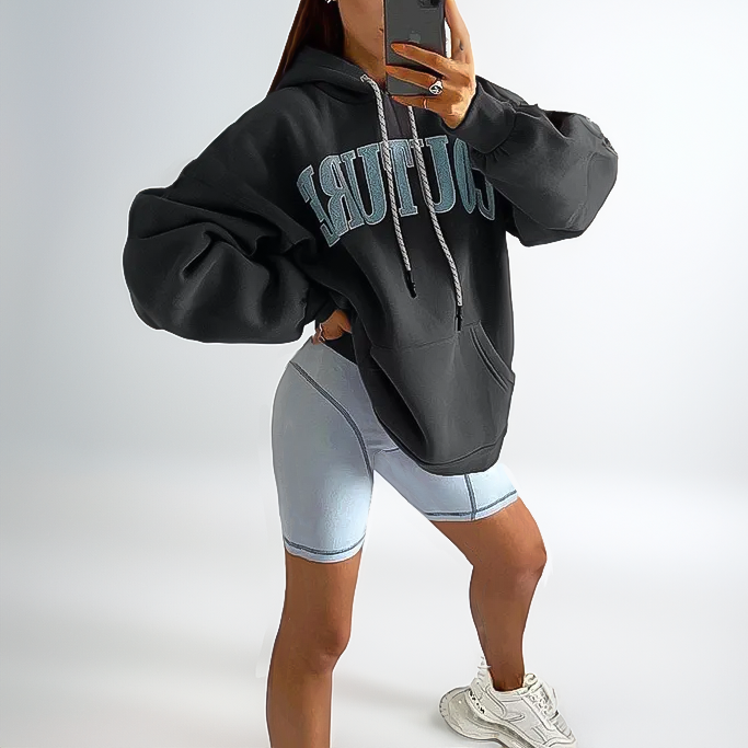 STREET PULSE OVERSIZED HOODIE